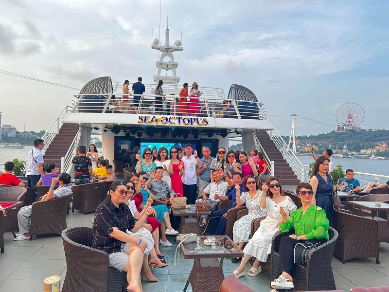 【豪华游轮】越南下龙湾•豪华游轮•天堂岛•首都河内 4天