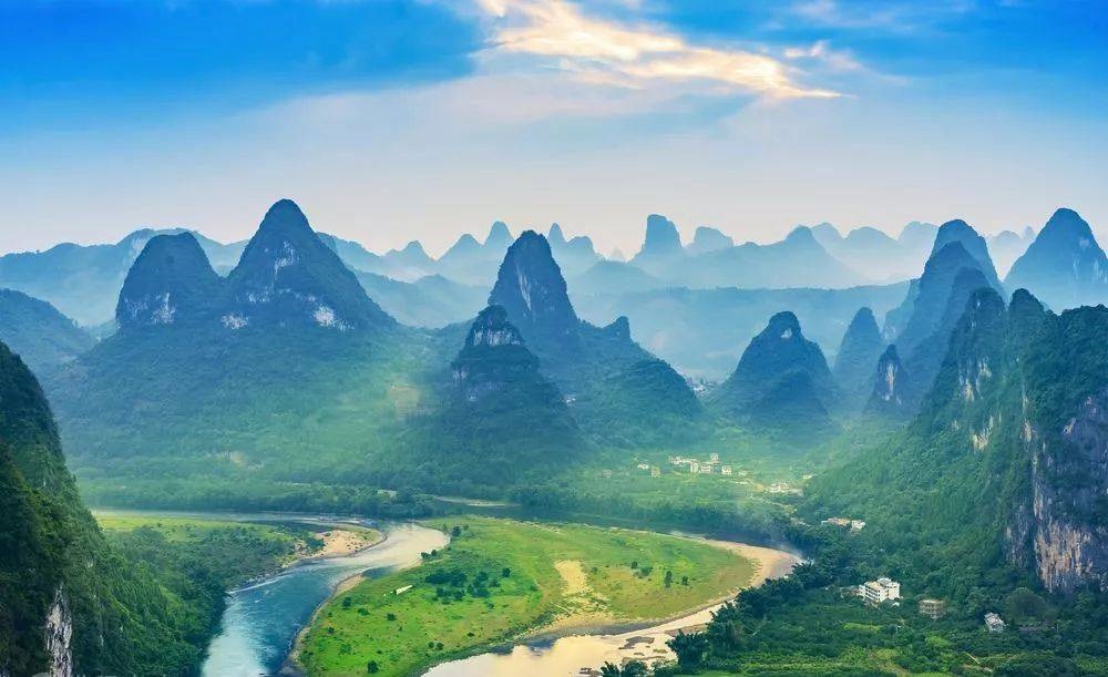 桂林象鼻山•漓江阳朔•银子岩•遇龙河竹筏•4天3晚游 【倾